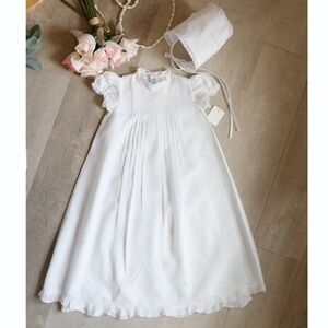UNIQUE RARE White Heirloom Gown Set Vintage Feltman Brothers